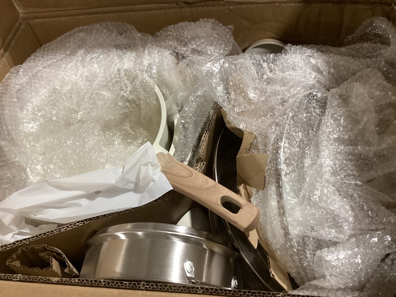 Condition photo showing Good Condition for CAROTE 21Pcs Pots and Pans Set, Nonstick Cookware Sets, White Granite Induction Cookware Non Stick Cooking Set w/Frying Pans & Saucepans(PFOS, PFOA Free)