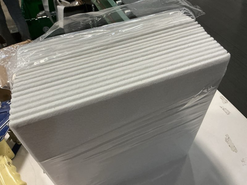 Condition photo showing Good Condition for 18 Pack Acoustic Panels-12"X12"X 0.4"Soundproof Wall Panels, White Sound Absorbing Panel,High-Density Sound Dampening Panels Acoustic Treatment for Home Studio Square 12"x12"x0.4" white-square