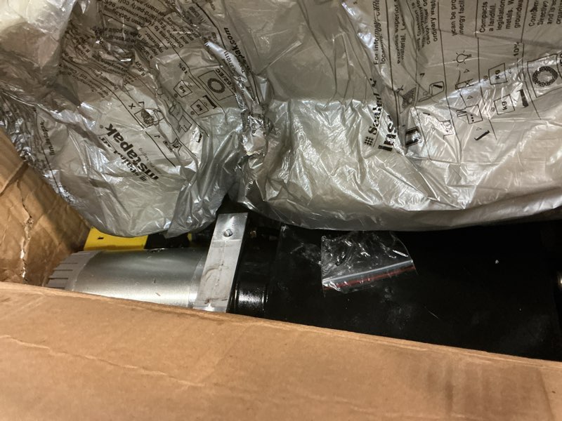 Condition photo showing As Is for DC HOUSE Trailer Pump 4 Quart 12V Electric Hydraulic Power Double Acting Power-Up Supply Unit for Dump Truck(4 Quart Double Acting)