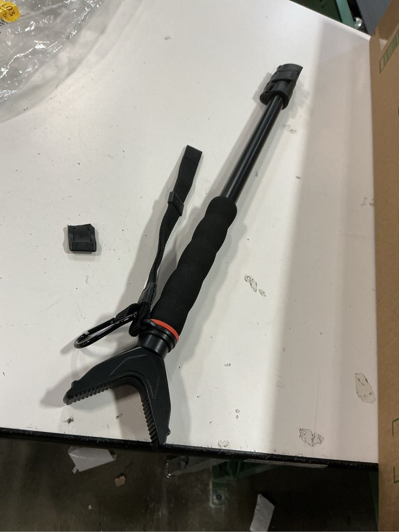 Condition photo showing As Is for Vanguard Scout M62 Gun Pod With V Shaped Rotating Yoke, Quick Flip Leg Locks, Foam Hand Grip With Wrist Strap and Carabiner , Black (B001LK7YI4)