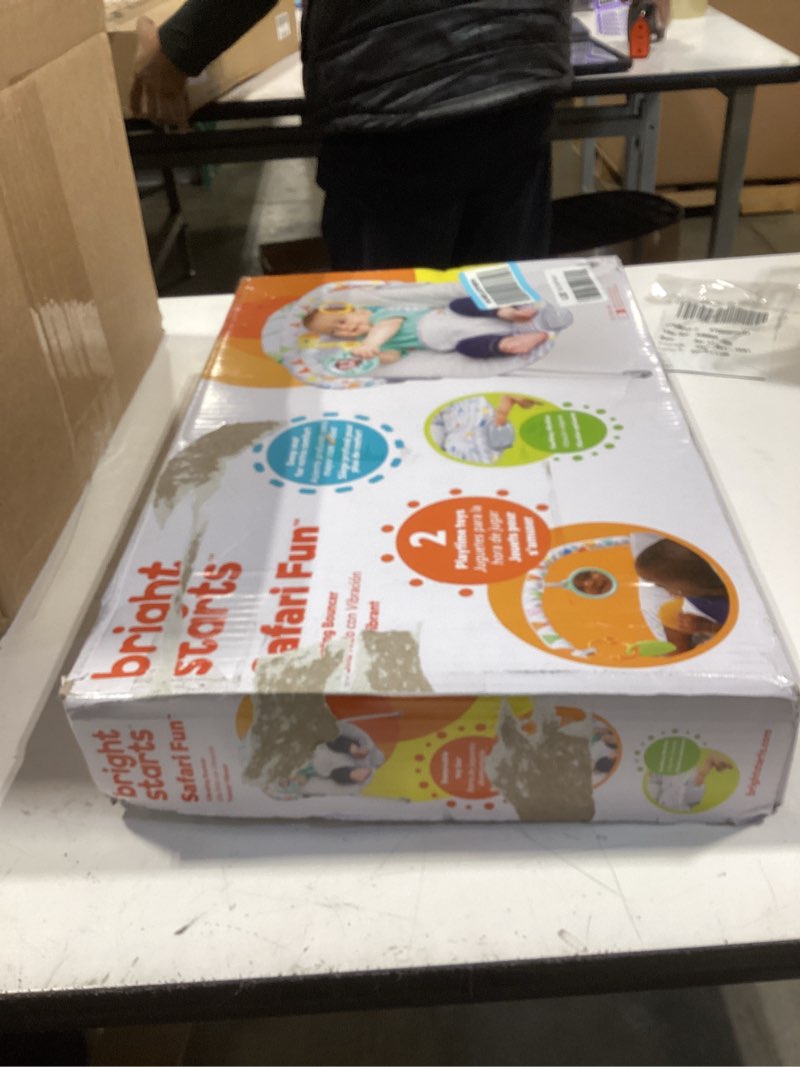 Condition photo showing New/Like New for bright starts baby bouncer soothing vibrations infant seat - removable -toy bar, nonslip feet, 0-6 months up to 20 lbs (safari fun)