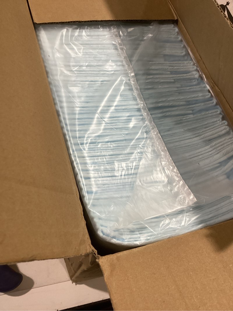 Condition photo showing New/Like New for Amazon Basics Dog and Puppy Pee Pads, 5-Layer Leak-Proof Super Absorbent, Quick-Dry Surface, Potty Training, Regular (22x22"), 50 Count, Blue & White Regular (50 Count)