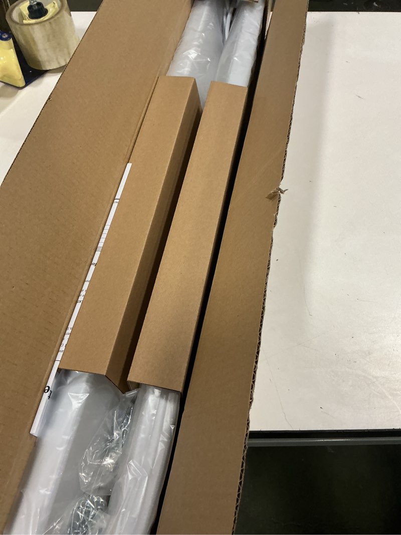 Condition photo showing Good Condition for hykolity 4FT 120W LED Shop Light Linkable, 13000lm(400w Equivalent), 5000K Utility Shop Lights for Garages, Workshops, Basements, Hanging or FlushMount, with Power Cord and Pull Chain, ETL, 2 Pack