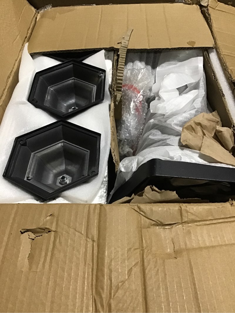 https://lotting-media.assets.bidfta.com/lotting_4b7243f8-1505-40ba-a635-7e06e1270e7d