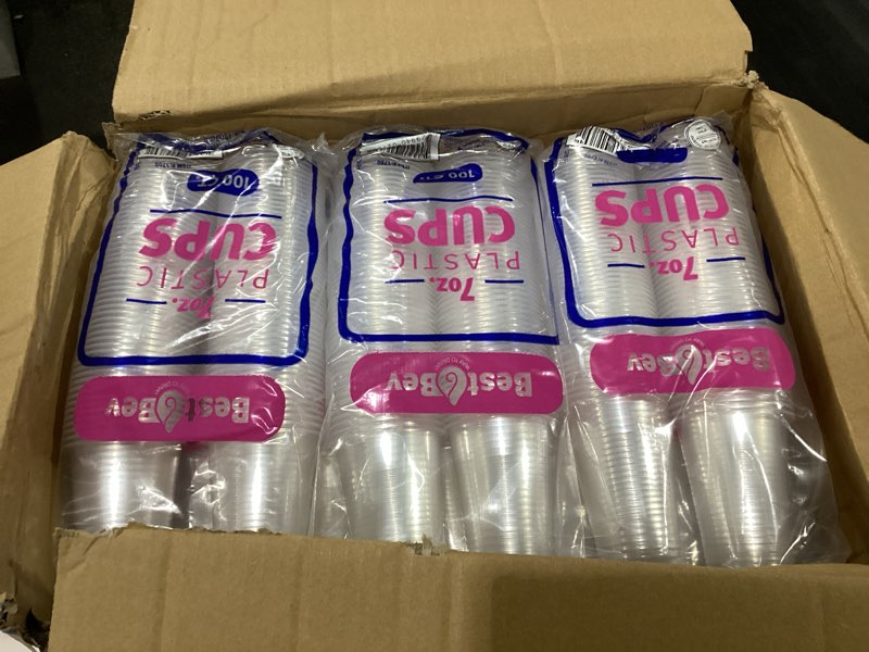 Condition photo showing New/Like New for clear cups - 7 oz - plastic, case of 1200, 12 packs x 100 - for parties, catering & everyday use