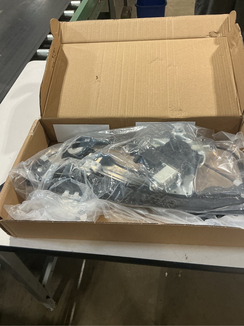 Condition photo showing Good Condition for front driver side power window regulator (7 pins) fit for 2011-2015 chevrolet chevy cruze, 2016 chevy cruze limited, with auto up and down, with motor, 748-974, front left, 94532757