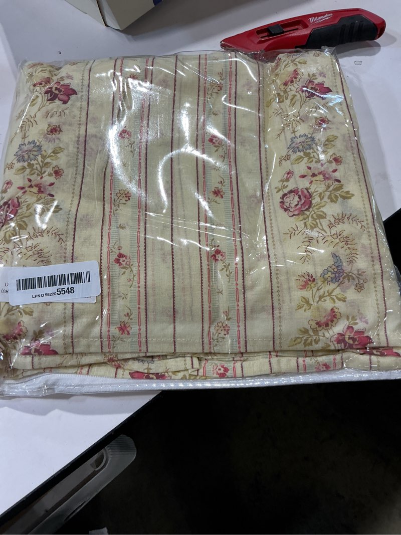 Condition photo showing Good Condition for greenland home antique rose bed skirt, king, multi
