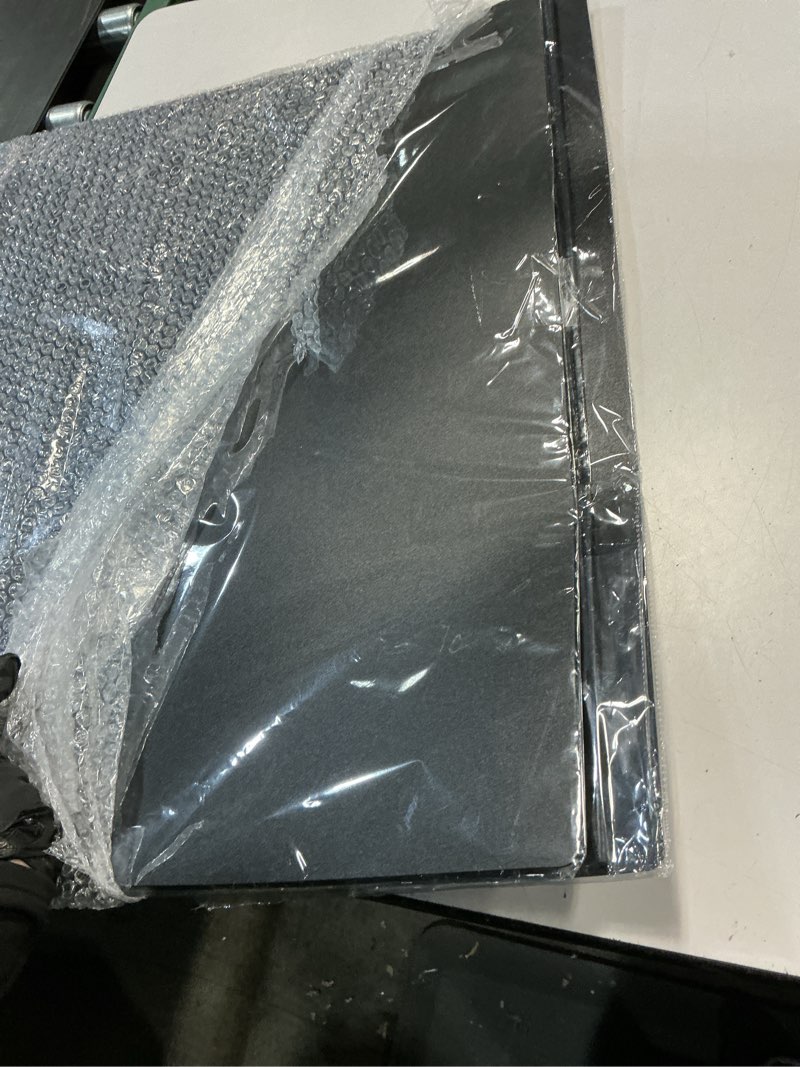 Condition photo showing Good Condition for large 18"x24" art portfolio heavy duty binder with plastic sleeves, portfolio folder with 30 clear sheet protectors, display 60 pages, poster binder?diamond painting and puzzle storage book