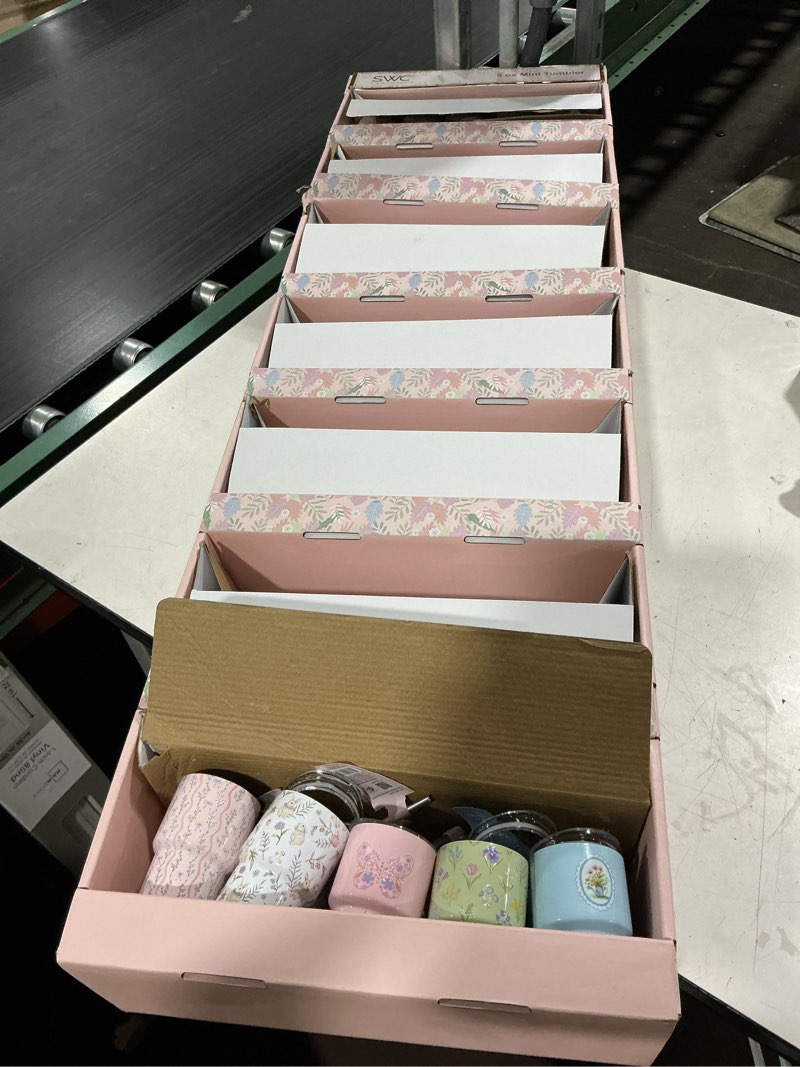 Condition photo showing Good Condition for 97423  70 unit 5oz easter water bottle sidekick shipper