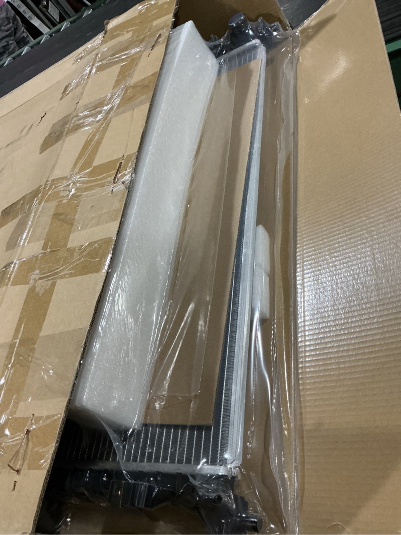 Condition photo showing Good Condition for vibeup 13087 radiator compatible with ford focus 2008-2011 l4 2.0l | #replaces 8s4z8005a fo3010286