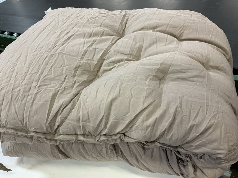 Condition photo showing Good Condition for outdoor swing cushions,waterproof swing cushions 3 seater replacement with backrest,outdoor thickened bench cushion with ties for porch,patio,backyard,garden and lawn (khaki 60 * 40 in) khaki 60x 40 inches