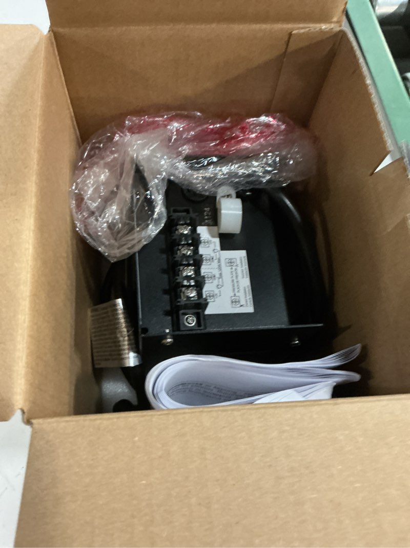 Condition photo showing As Is for harbor breeze 200 -watt multi-tap transformer landscape lighting transformer with digital