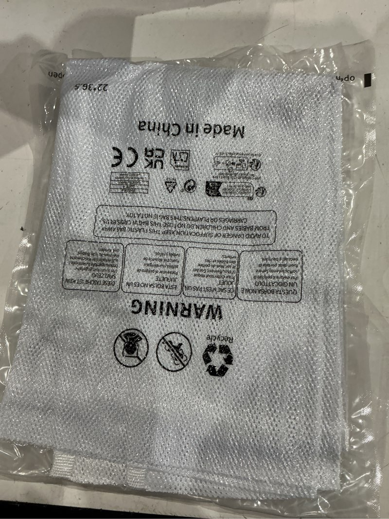 Condition photo showing Good Condition for patented design! poolside mesh storage bags with adjustable straps, 1-second install above ground. p