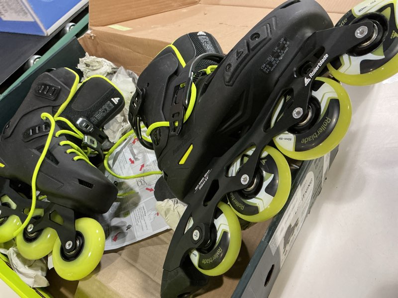 Condition photo showing Good Condition for Rollerblade Lightning Men's Urban Inline Skate, Black and Lime Black/White 6