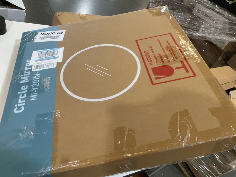 Condition photo showing Good Condition for circle mirror