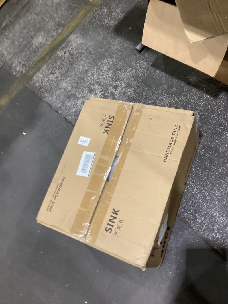 https://lotting-media.assets.bidfta.com/lotting_4bbe5ed9-f22f-4797-9d18-c585944a6e2f