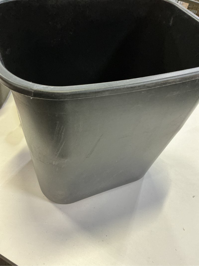 Condition photo showing Good Condition for rubbermaid commercial products resin wastebasket/trash can, 7-gallon/28-quart, black, plastic, for bedroom/bathroom/office, fits under desk/sink/cabinet 7 gallons black 1