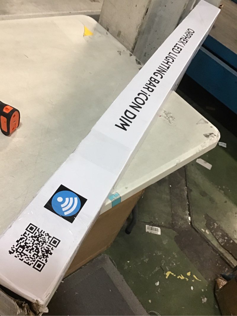 https://lotting-media.assets.bidfta.com/lotting_4bc770b9-6832-4744-addb-e7d939d44c7f