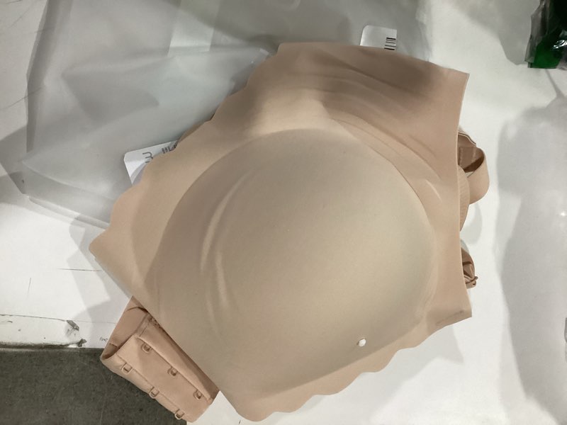 Condition photo showing Good Condition for Momcozy Nursing Bras for Breastfeeding, Seamless Pregnancy Maternity Bra Wireless Classic Jelly Strip Support Nursing Bra Oyster Pink Medium Plus