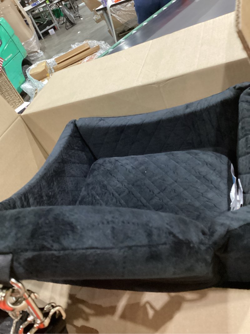 Condition photo showing Good Condition for wooaidagg dog car seat for medium sized dog,pet travel car bed with seat belt channle,fully detachable and washable car dog seat with adjustable straps,3 straps easy to install (black)