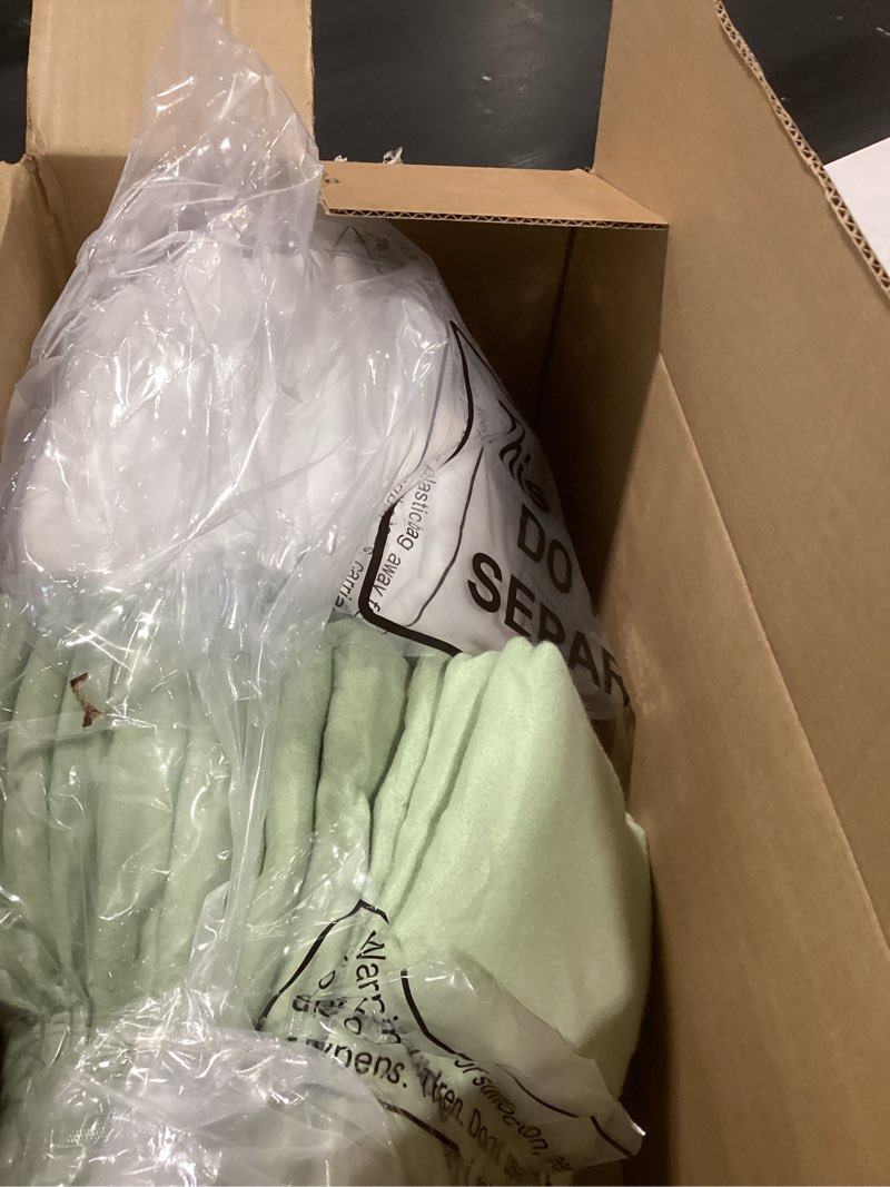 Condition photo showing New/Like New for Newwiee 12 Pcs Fleece Throw Blankets Bulk 50'' x 60'' Oeko-tex Standard 100 Certified Spring Outdoor Wedding Guest Blankets Lightweight for Sleepover Donation Lap Pet Sofa Home (White/Green) White/Green 12