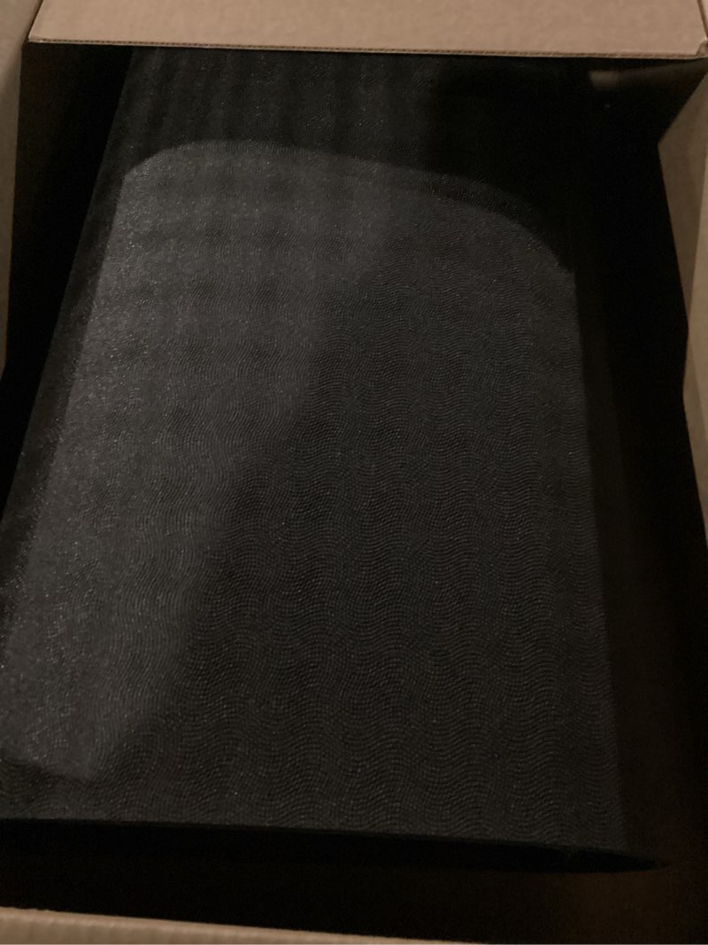 Condition photo showing Good Condition for Gaiam Dry-Grip Yoga Mat - 5mm Thick Non-Slip Exercise & Fitness Mat for Standard or Hot Yoga, Pilates and Floor Workouts - Cushioned Support, Non-Slip Coat - 68 x 24 Inches Camo