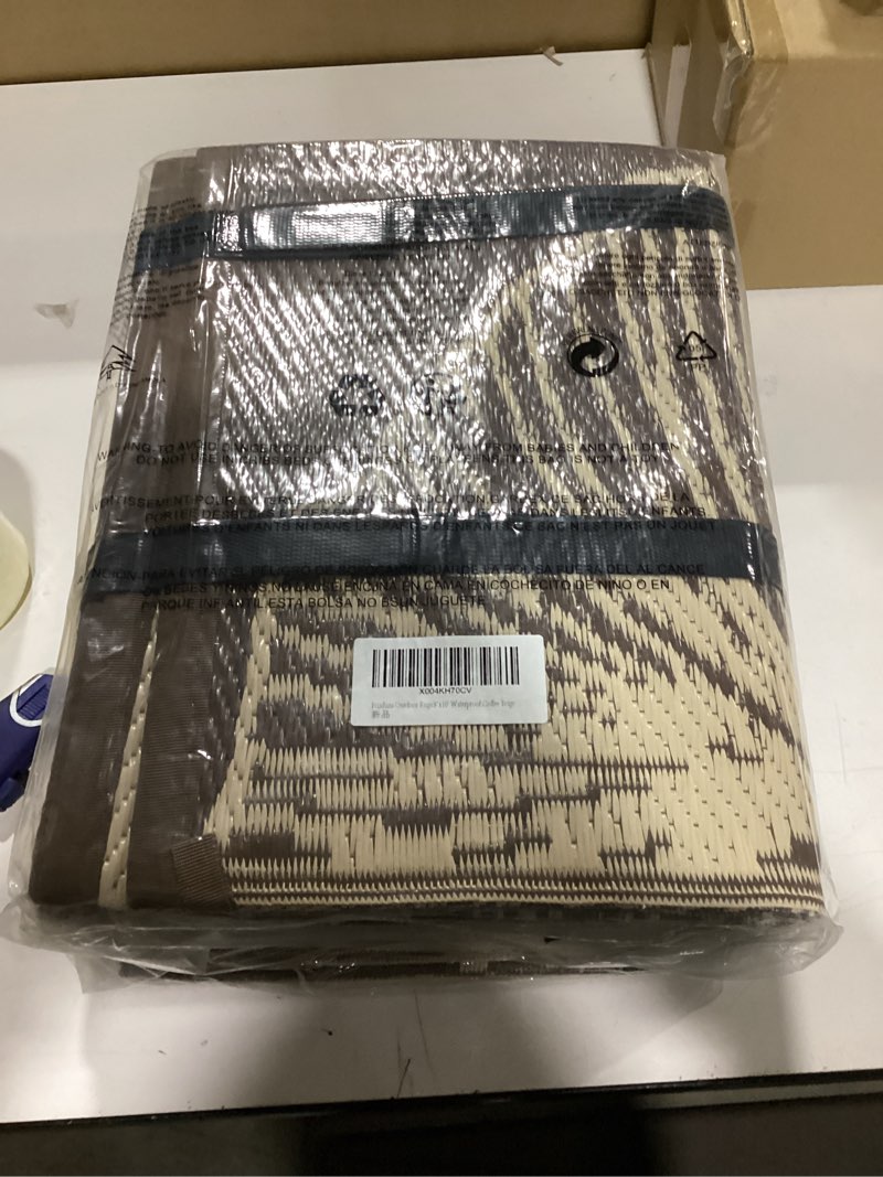 Condition photo showing Good Condition for Pcinfuns Plastic Straw Rug,8'x10' Outdoor Waterproof Patio Rugs Foldable Reversible Camping Mat for Rv, Deck, Porch, Picnic, Beach, Balcony,Black & White 8' x 10' (Rectangular) Black/White