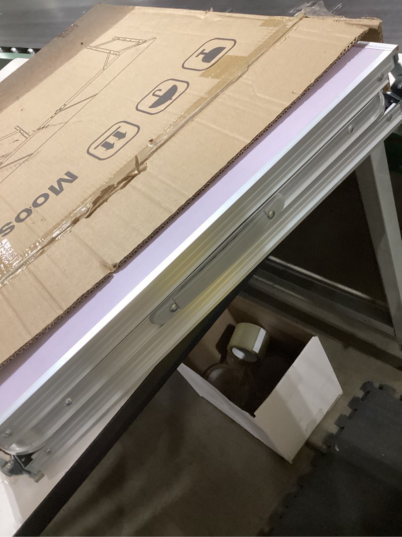 Condition photo showing Good Condition for Camping Table 6FT Folding Table Large 3 Adjustable Height Portable Picnic Table Camp Aluminum Outdoor Picnic BBQ White White 6FT