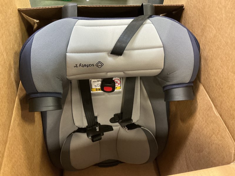 Condition photo showing Good Condition for Safety 1st Ellaris 3-in-1 Convertible Car Seat, Slim Fit Design, Rear & Forward-Facing, 5-Position Headrest, 3-Across Fit, Travel-Friendly with Machine-Washable Seat Pad, London Blue