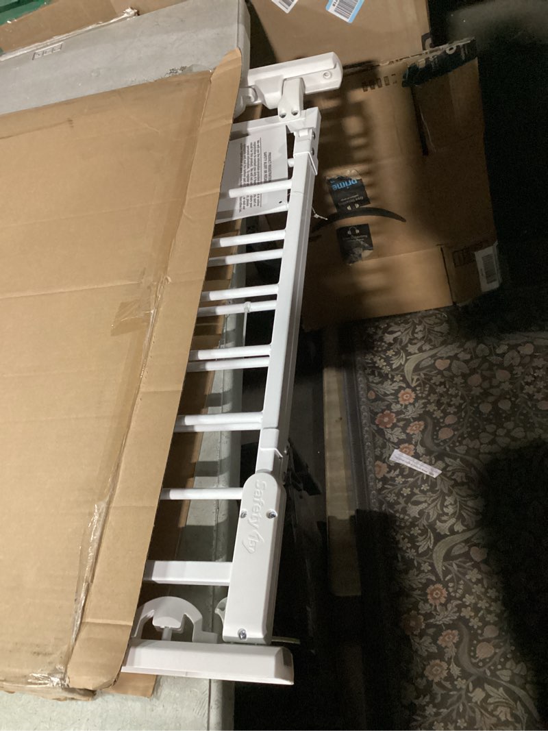 Condition photo showing Good Condition for Safety 1st Ready To Install Everywhere Baby Gate, Multi-use Baby Gate with Door for Doorways, Hallways and Stairs, White