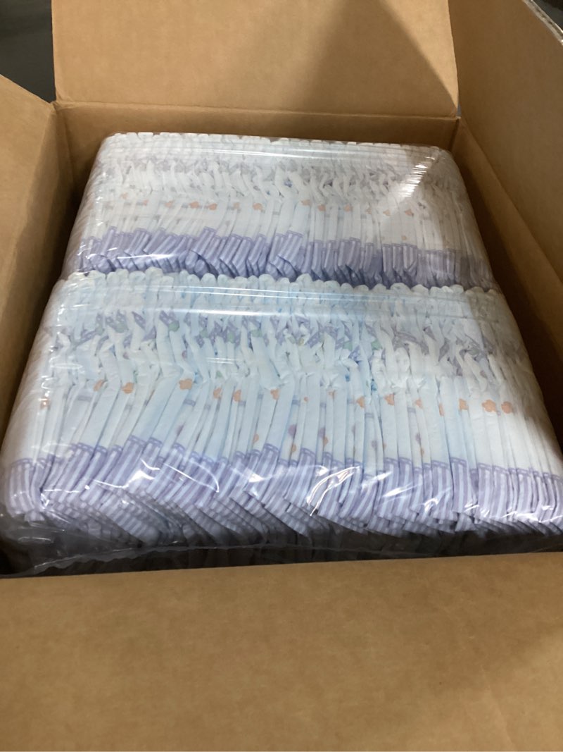 Condition photo showing New/Like New for luvs size 3 baby diapers, platinum protection bluey diapers for day & night, size 3, 234 count (packaging may vary) size 3 234