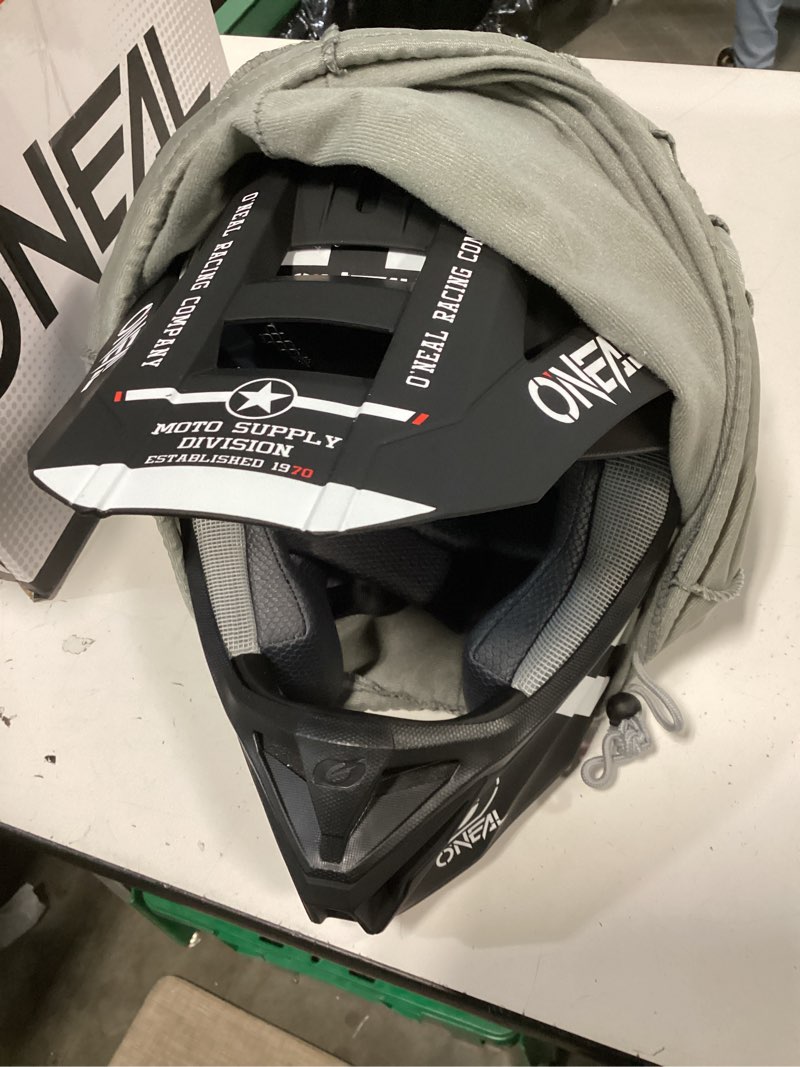 Condition photo showing Good Condition for o'neal 5srs helmet adult warhawk black medium