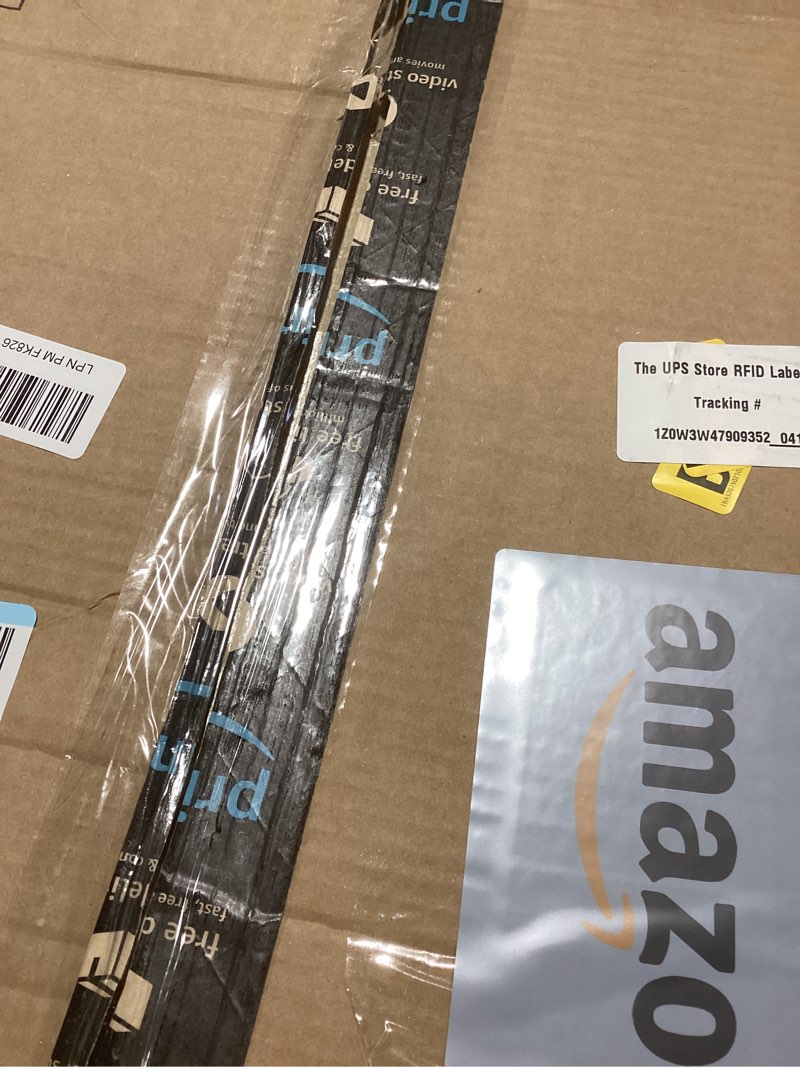 Condition photo showing New/Like New for Cuspin 11x14 Picture Frame Vintage Gold Frames, Ornate Leaf Textured Hand-Crafted Resin with Glass Front, Gold Picture Frames for Tabletop Display, Retro Design Home Decor Gold Ornate Leaf 11x14