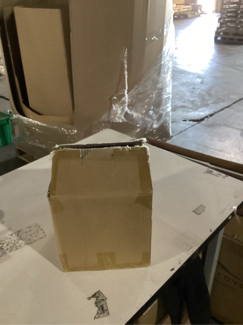 Condition photo showing Good Condition for portable rechargeable led stage par light