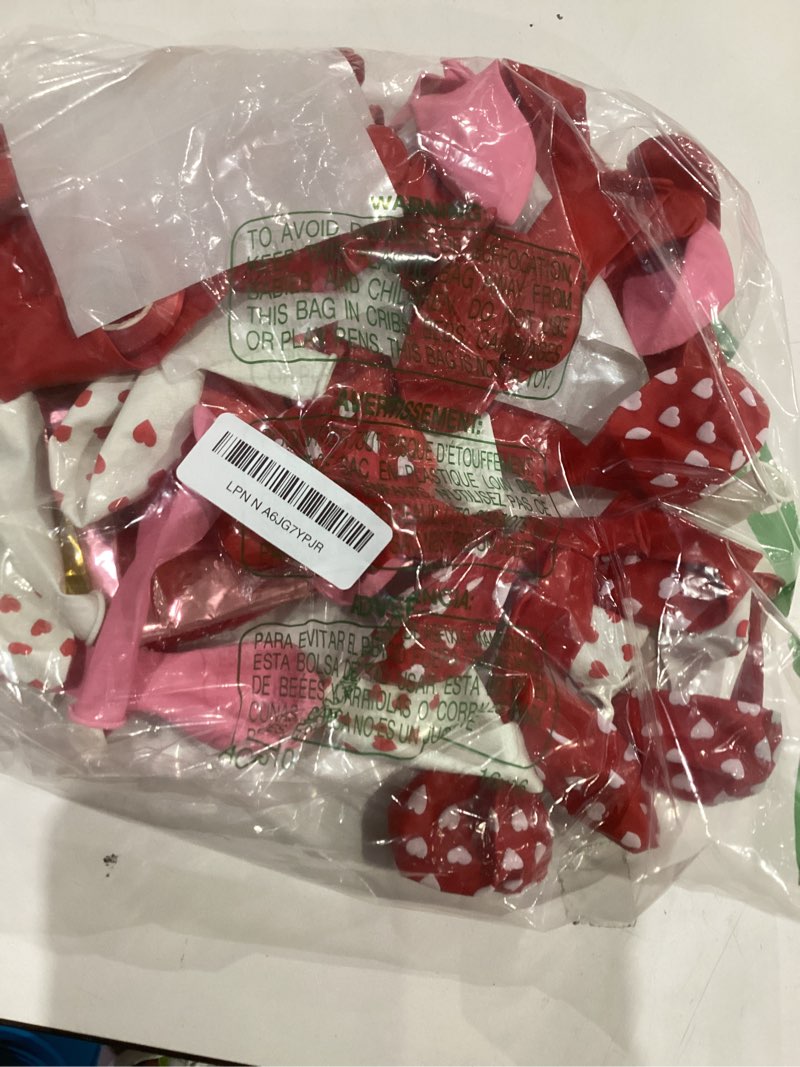 Condition photo showing Good Condition for Valentines Balloons Kit with I Love You Balloons Heart Balloon Bear Balloon Pink Balloons 1000pcs Rose Petals for Valentines Decorations Anniversary Proposal Romantic Decorations Special Night