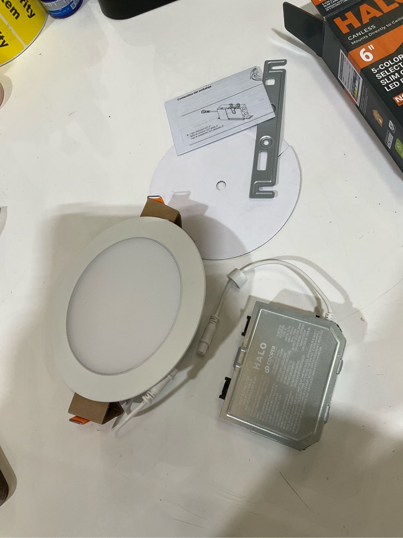 Condition photo showing Good Condition for halo hlbls series white 6-in 1200 -lumens switchable white round dimmable led