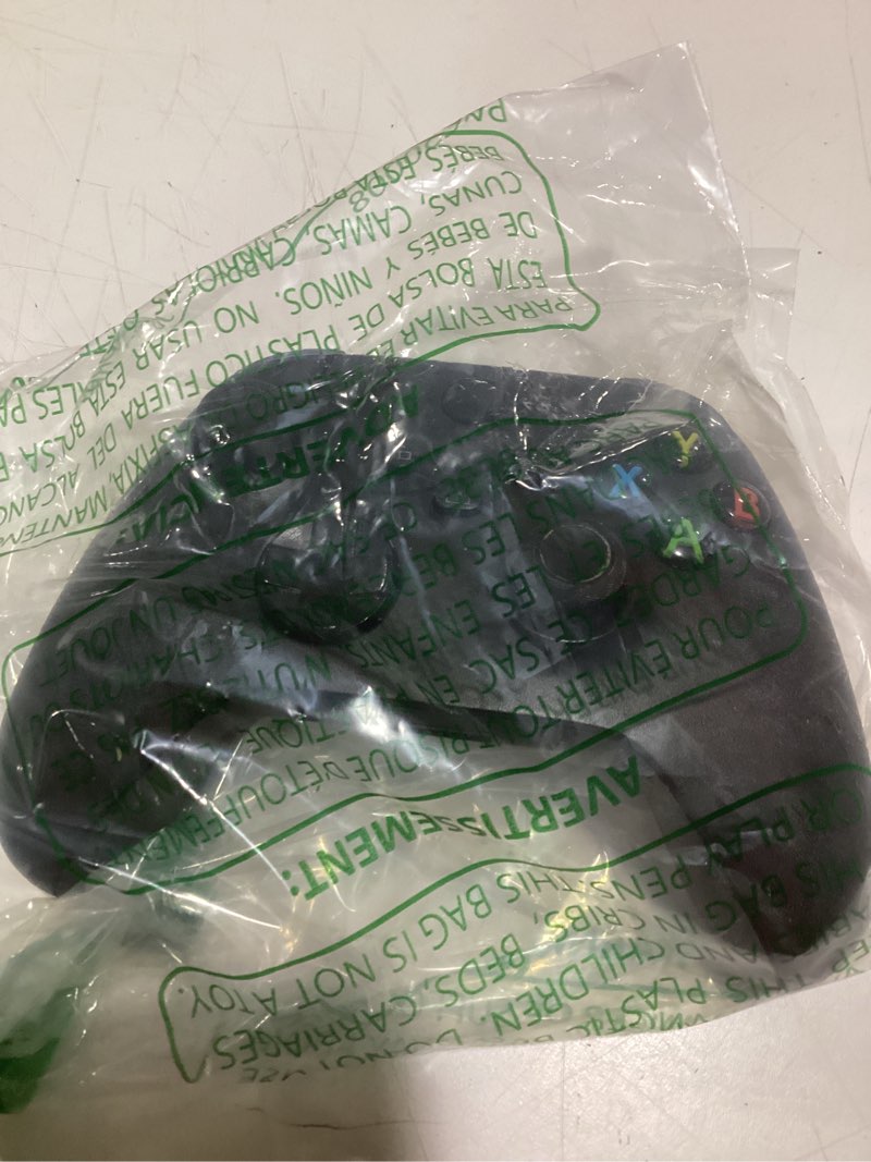 Condition photo showing Good Condition for Xbox Wireless Gaming Controller (2025) – Carbon Black – Play on Xbox, Windows, Android, iOS, FireTV Sticks, Smart TVs, VR Headsets