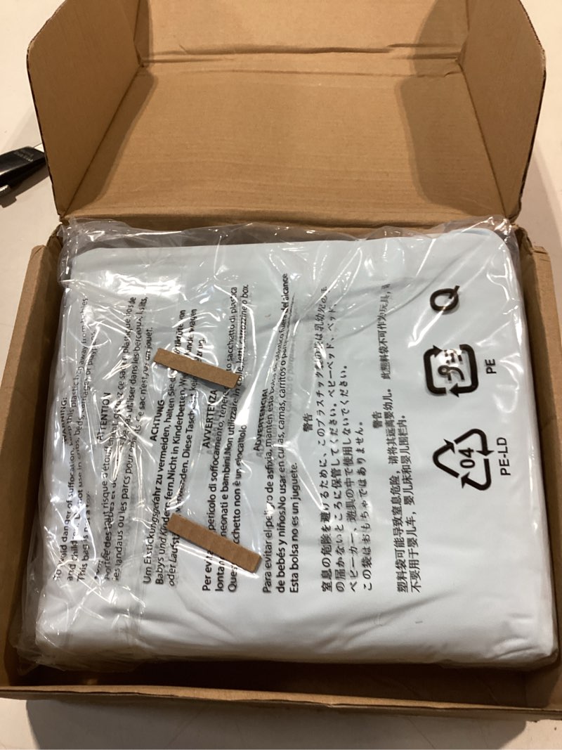 Condition photo showing Good Condition for amazon basics cooling sheets, 4 piece 100% recycled polyester bed sheet set for hot sleepers, breathable, 15-inch deep pocket, queen, blue blue queen