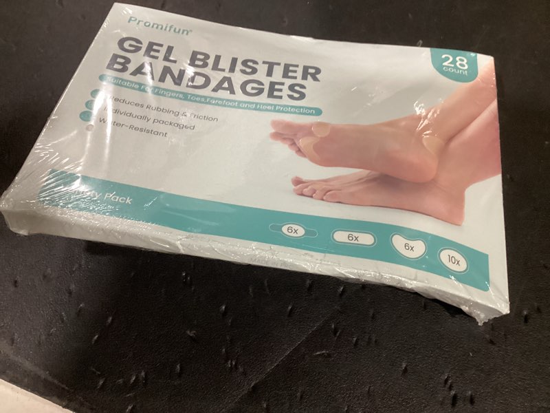 Condition photo showing New/Like New for blister pads - 28 ct water resistant hydrocolloid bandages for foot, toe, heel - gel blister cushions for prevention & recovery, variety pack variety pack 28 count (pack of 1)