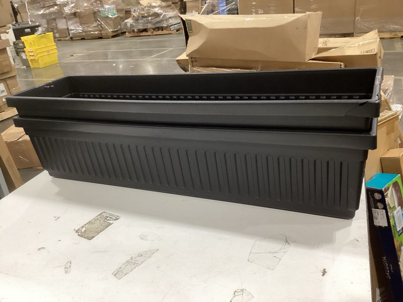the hc companies 30 inch venetian window planter box with drainage plug, lightweight uv-resistant pl