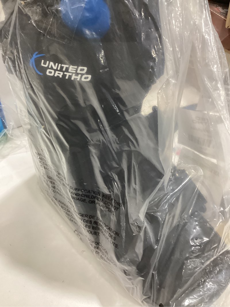 Condition photo showing Good Condition for United Ortho USA14115 Short Air Cam Walker Fracture Boot, Medium, Black Black Medium Boot