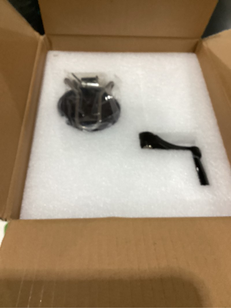 Condition photo showing New/Like New for o'skool router lift systems for 3-1/2" diameter motors, 9-1/4'' x 11-3/4'' plate 5-piece insert ring kit, rts05
