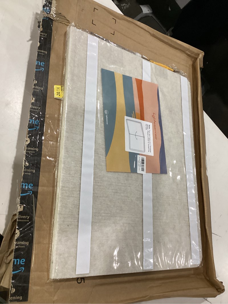 Condition photo showing Good Condition for bulletin board, 36 x 24 inches felt board - decorative pin board, cork board alternative for wall, 3' x 2' foldable self-adhesive vision board prayer board with 20 pushpins - oatmeal oatmeal 36×24 inches