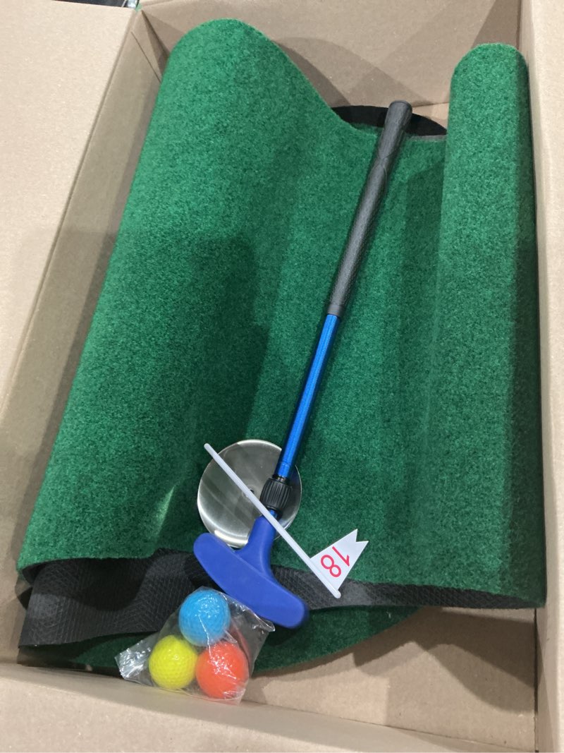 Condition photo showing As Is for golf putting game set putting green mat game set for 3