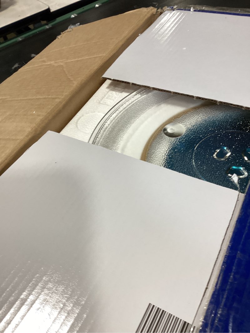 Condition photo showing New/Like New for ge countertop microwave oven, compact 1.1 cubic ft., 950-watt capacity, 6 auto cooking settings, child-lock technology, kitchen essentials for the countertop, dorm room or apartment, stainless steel