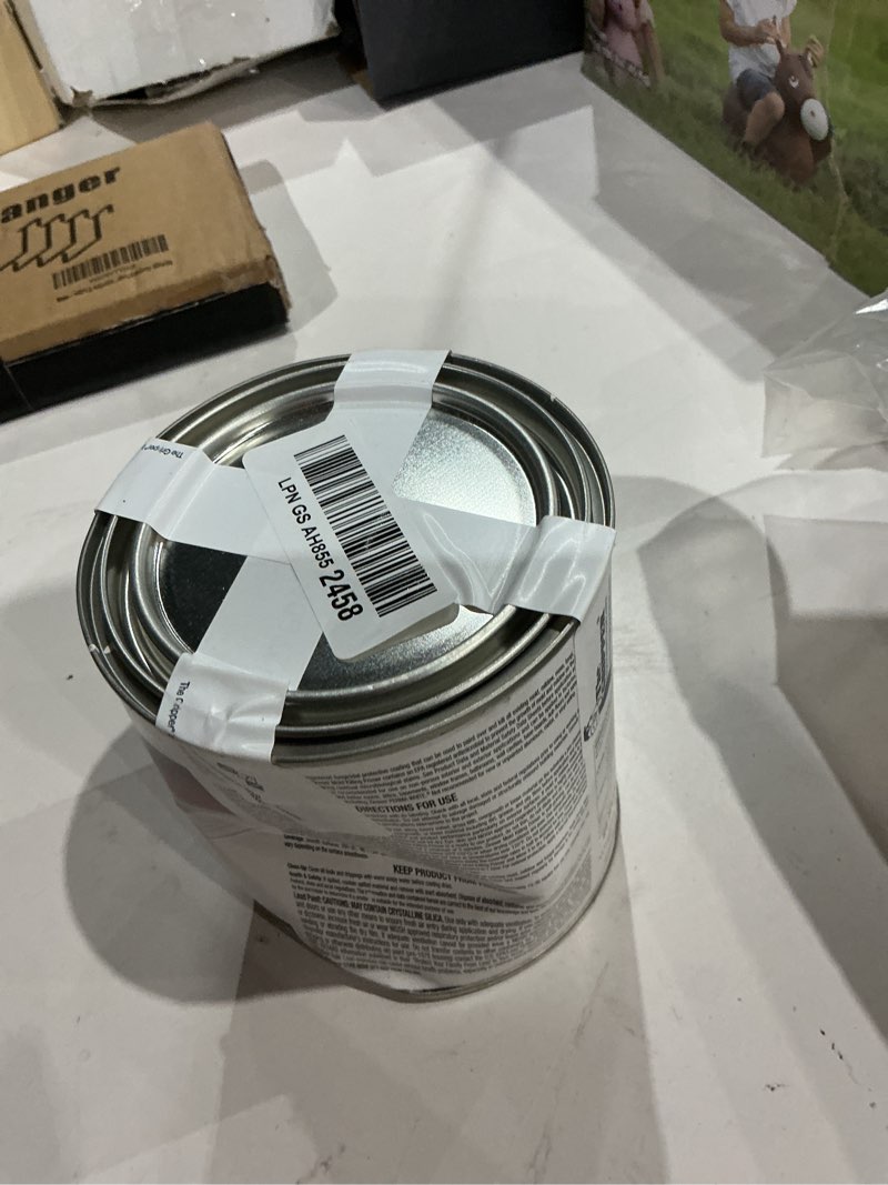 Condition photo showing New/Like New for zinsser mold killing primer, quart | zinsser mold killing primer, quart. antimicrobial primer kills & blocks mold, mildew & odor-causing bacteria on interior.