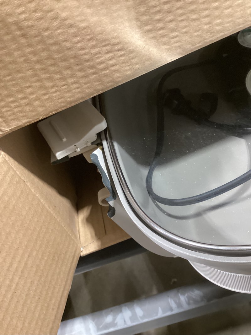 Condition photo showing As Is for Cuisinart 4 Slice Belgian Waffle Maker - Square, WAF-150NAS New Square Classic