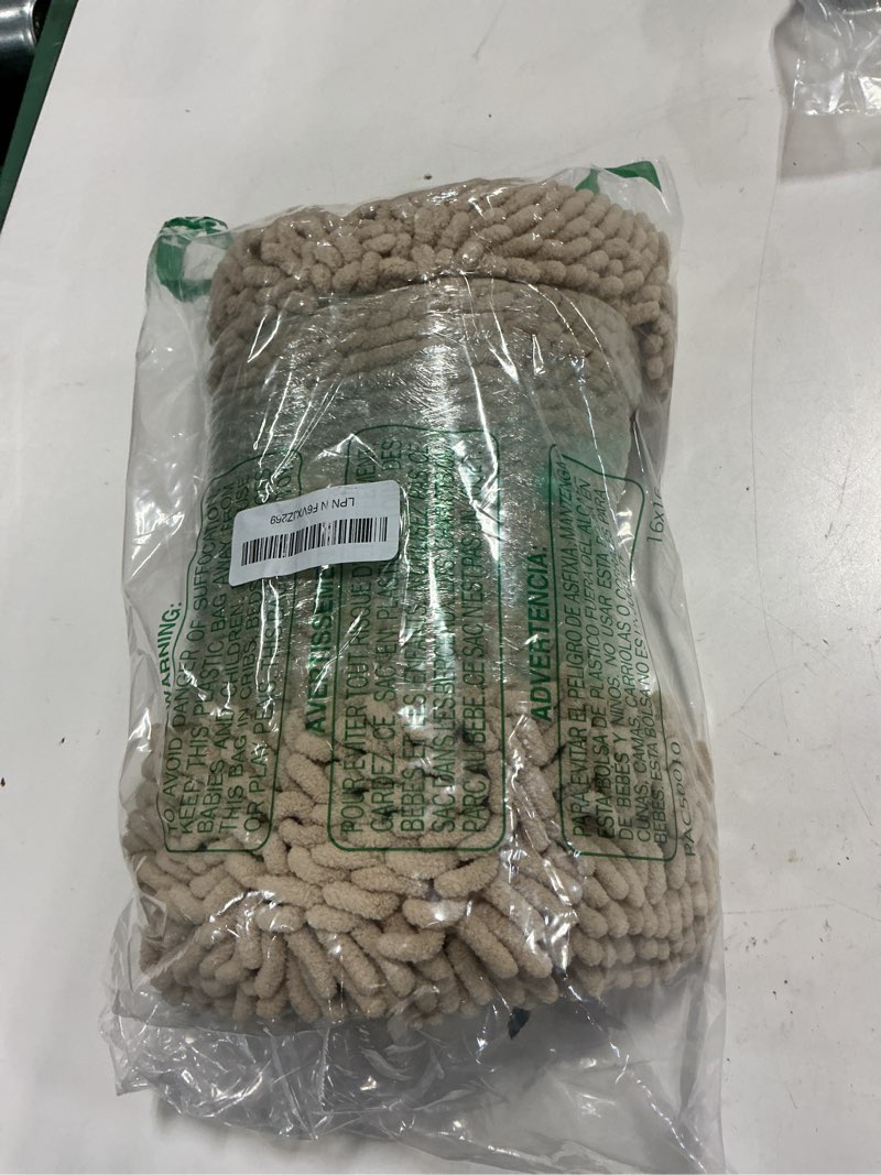 Condition photo showing New/Like New for smiry luxury chenille bathroom rugs 30x20, extra soft and absorbent shaggy bath mat, machine washable, non-slip plush carpet runner for tub, shower, and floor, home decor accessories, beige 30'' x 20'' beige