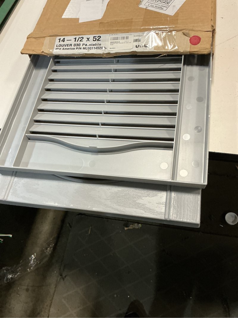 Condition photo showing Good Condition for builders edge tv805309 pr 15x52 louv shutter