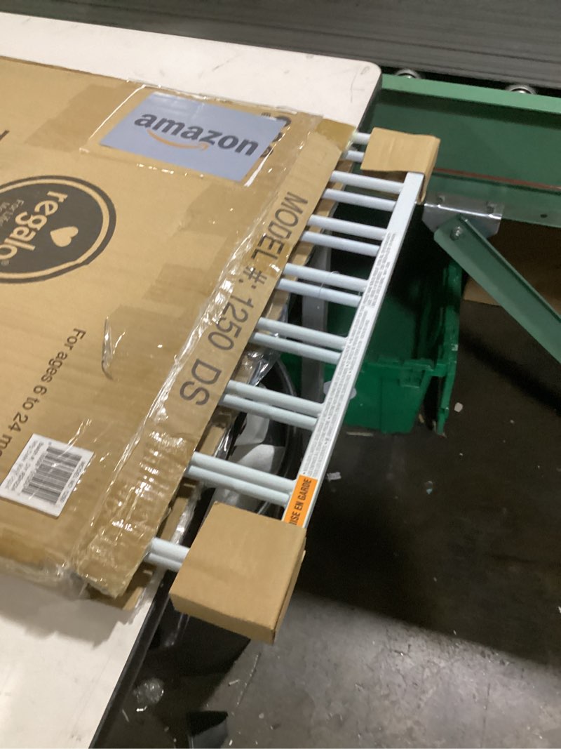 Condition photo showing New/Like New for regalo safety 24"-40.5" extra wide baby gate for stairs & hallways, hardware mounted 2-in-1 stair gate for babies, toddlers, & pets, white white 24"-40.5"w x 28.75"h